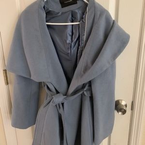 Tahari Wrap Coat, grey/blue size small